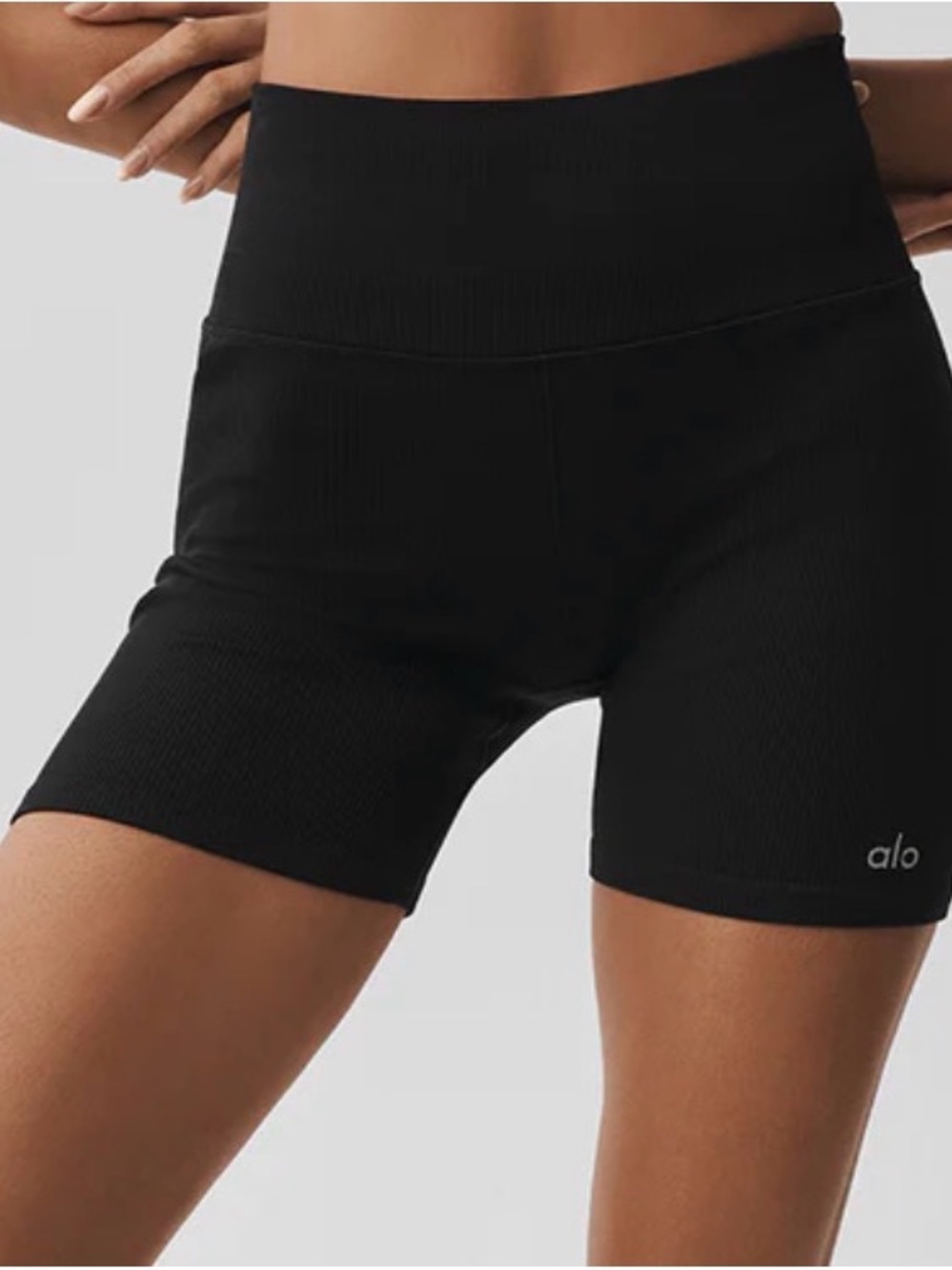 ALO Yoga 5" Seamless Ribbed Favorite Short